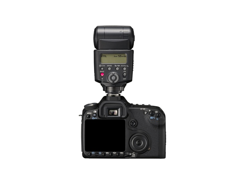 Illustration for article titled Canon EOS 50D Official: 15-Megapixel Prosumer DSLR Is First With Digic 4 Processor